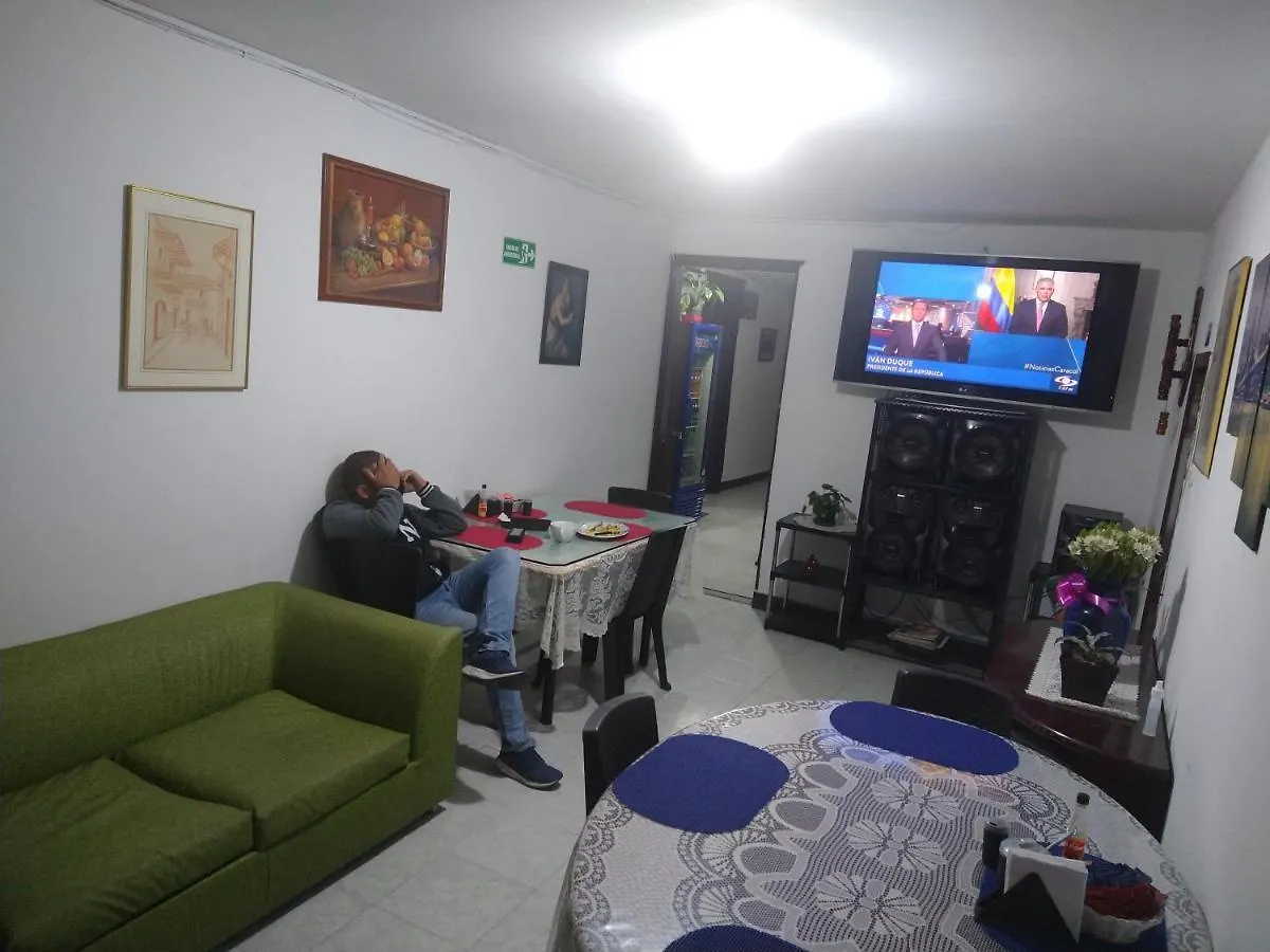 Hospedaje Solianka Bogotá 0*,  Colômbia
